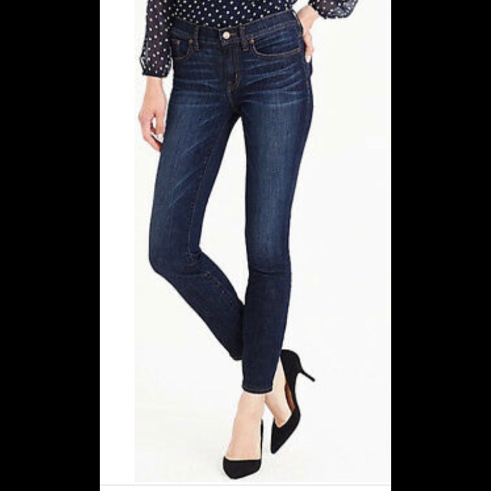J. Crew Stretch 9” Rise Skinny Jean.  26 EUC